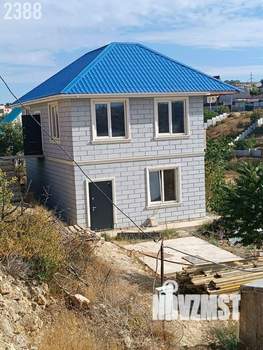 Дом 100м², 2-этажный, участок 6 сот.  