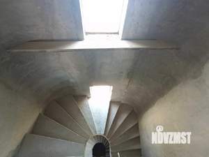 Дом 298м², 3-этажный, участок 6 сот.  