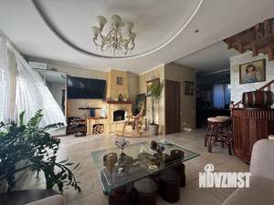 Таунхаус 162м², 3-этажный, участок 2 сот.  