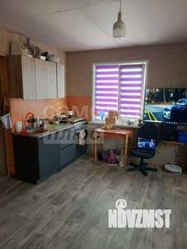 Дом 62м&sup2;, 2-этажный, участок 3 сот.  