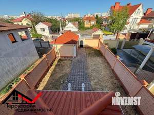 Дом 287м², 3-этажный, участок 8 сот.  