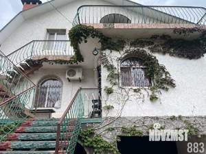 Дом 352м², 3-этажный, участок 12 сот.  