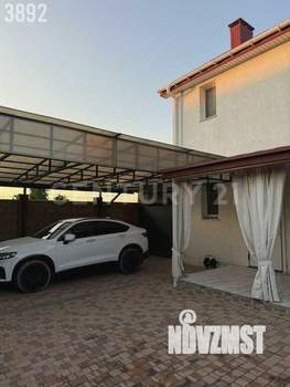 Дом 200м², 2-этажный, участок 6 сот.  