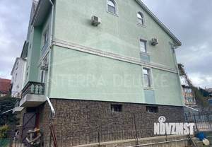 Дом 484м², 3-этажный, участок 13 сот.  