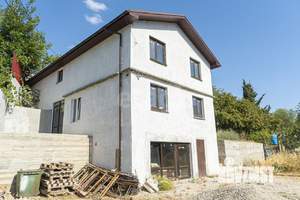 Дача 157м², 3-этажный, участок 551 сот.  