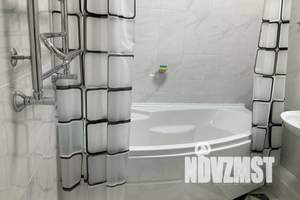 1-к квартира, посуточно, 40м2, 2/15 этаж