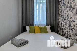 2-к квартира, посуточно, 60м2, 5/5 этаж