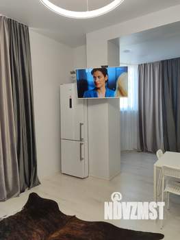 Студия квартира, посуточно, 37м2, 3/7 этаж