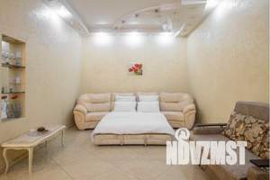 1-к квартира, посуточно, 40м2, 2/3 этаж