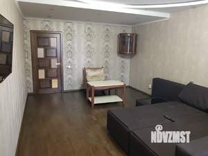 1-к квартира, посуточно, 60м2, 2/10 этаж