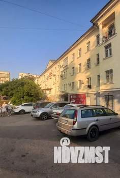 Студия квартира, посуточно, 25м2, 1/3 этаж