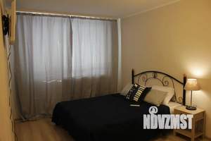 1-к квартира, посуточно, 40м2, 2/5 этаж