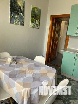 1-к квартира, посуточно, 40м2, 3/5 этаж