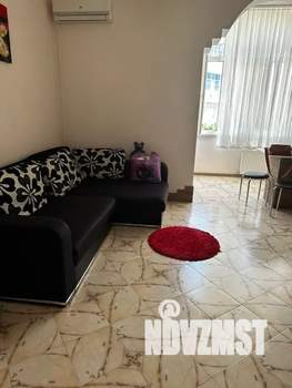 Студия квартира, посуточно, 47м2, 2/5 этаж