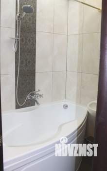 1-к квартира, посуточно, 35м2, 3/5 этаж