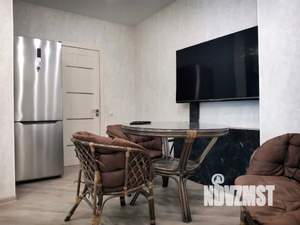 2-к квартира, посуточно, 55м2, 1/1 этаж