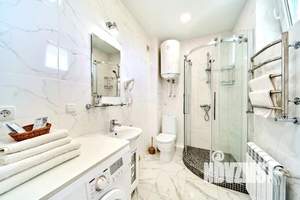 2-к квартира, посуточно, 50м2, 1/1 этаж