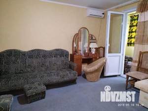 1-к квартира, посуточно, 38м2, 1/9 этаж