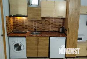 1-к квартира, посуточно, 50м2, 1/2 этаж