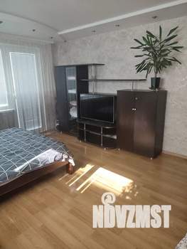 2-к квартира, посуточно, 60м2, 5/12 этаж