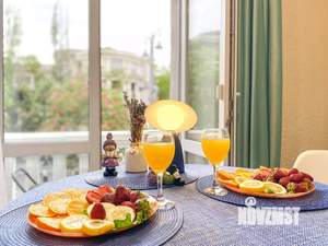 1-к квартира, посуточно, 40м2, 1/3 этаж