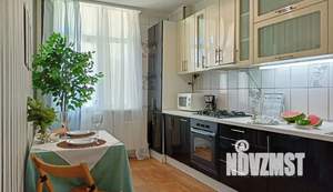 1-к квартира, посуточно, 45м2, 8/10 этаж