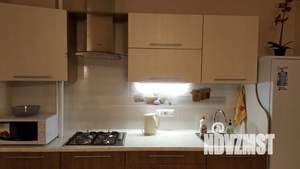 Студия квартира, посуточно, 49м2, 3/9 этаж