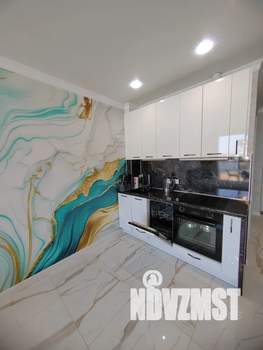 Студия квартира, посуточно, 37м2, 9/10 этаж