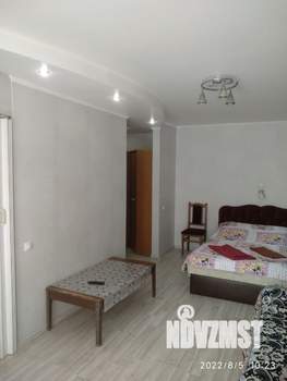 Студия квартира, посуточно, 31м2, 2/5 этаж