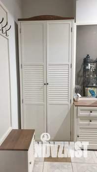 Студия квартира, посуточно, 53м2, 1/3 этаж