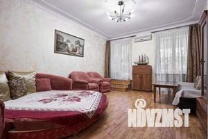 2-к квартира, посуточно, 68м2, 1/3 этаж