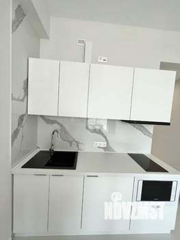 Студия квартира, посуточно, 35м2, 8/10 этаж