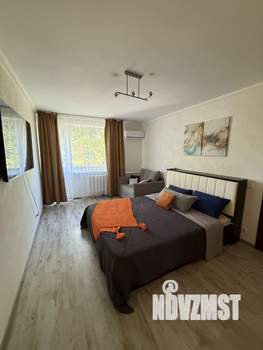 1-к квартира, посуточно, 36м2, 3/5 этаж