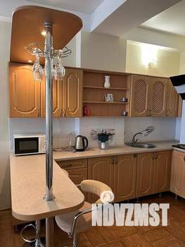 Студия квартира, посуточно, 45м2, 3/12 этаж