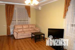 2-к квартира, посуточно, 66м2, 2/2 этаж