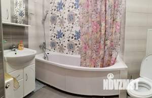 1-к квартира, посуточно, 48м2, 4/10 этаж