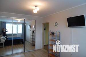 1-к квартира, посуточно, 40м2, 2/5 этаж