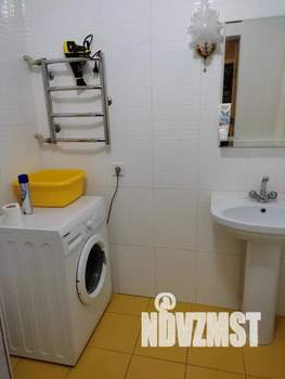 1-к квартира, посуточно, 49м2, 7/10 этаж