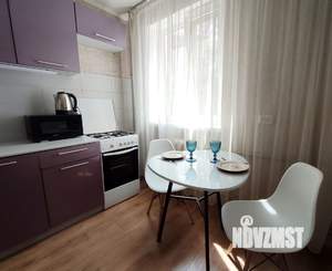 1-к квартира, посуточно, 32м2, 2/5 этаж