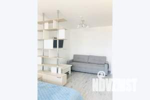 1-к квартира, посуточно, 35м2, 9/20 этаж