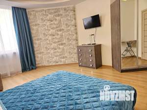 1-к квартира, посуточно, 43м2, 9/11 этаж