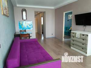 3-к квартира, посуточно, 64м2, 3/5 этаж