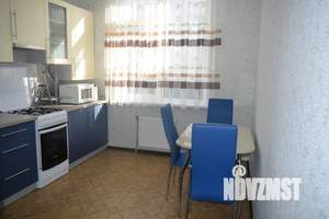 1-к квартира, посуточно, 42м2, 3/11 этаж