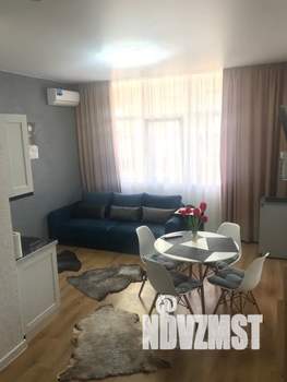 1-к квартира, посуточно, 35м2, 1/7 этаж