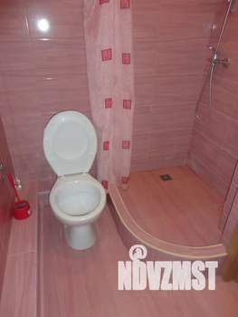 1-к квартира, посуточно, 43м2, 7/10 этаж