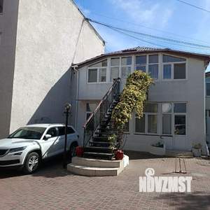 2-к квартира, посуточно, 40м2, 1/1 этаж