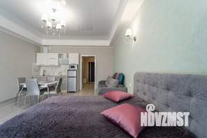 Студия квартира, посуточно, 42м2, 5/9 этаж