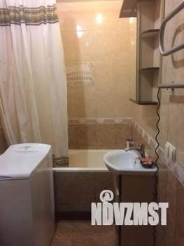 1-к квартира, посуточно, 32м2, 2/4 этаж