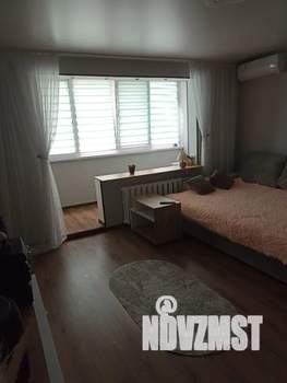 1-к квартира, посуточно, 45м2, 6/9 этаж