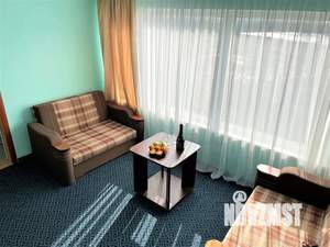 2-к квартира, посуточно, 45м2, 3/3 этаж